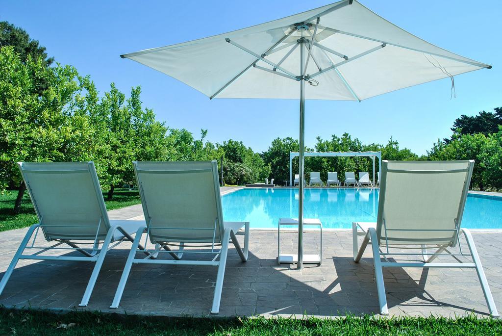 Chiusa Di Carlo Agriturismo อาโวลา ภายนอก รูปภาพ